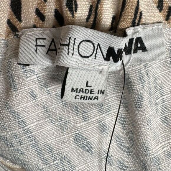 Fashion Nova Wild for the Weekend tan and black open back romper size large NWT - Picture 9 of 10